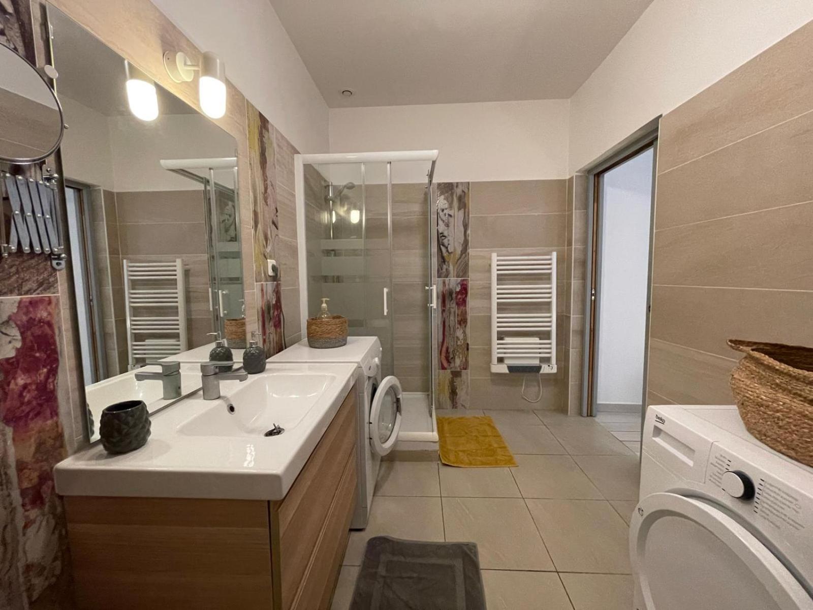 Joli Appartement Hypercentre T2, Classe Meuble De Tourisme 3 Avec Parking Gratuit 贝济耶 外观 照片